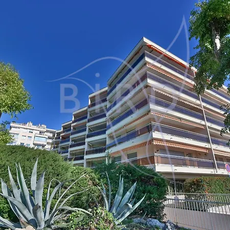 Vue Et Esterel Just Next To The * Cannes