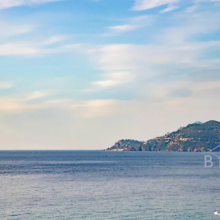 Vue Et Esterel Just Next To The